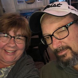 Meet your Posher, Cari